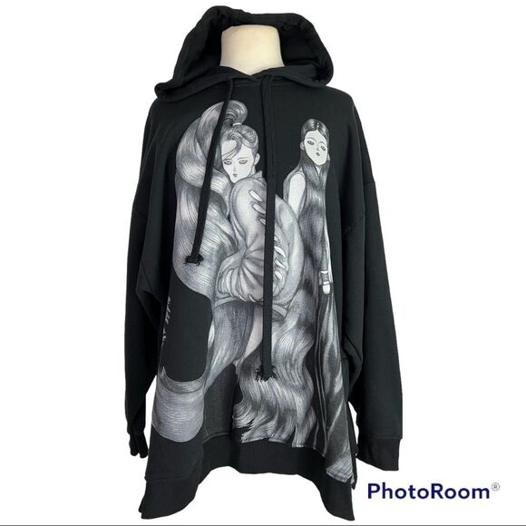 Zara Sweaters - Zara x Laura Laine Women In Art Graphic Oversized Streetwear Hoodie L Black-Rare
